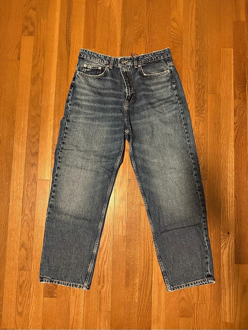 Zara Straight Leg Mom Jeans Waist 44 NWT